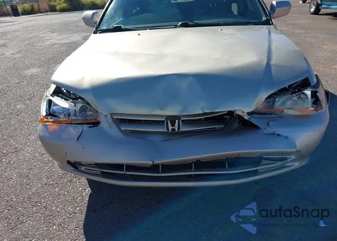 2001 Honda Accord 2.3 Ex из США, поврежденный, VIN JHMCG56691C030145